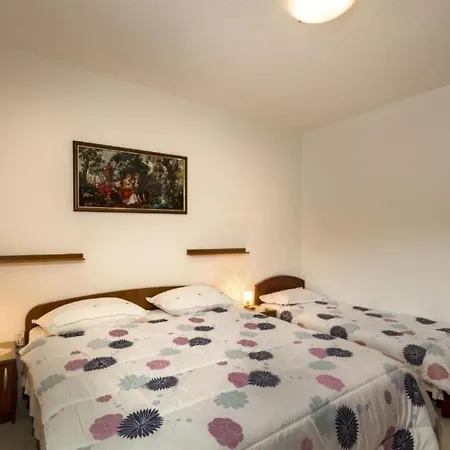 Apartment More *